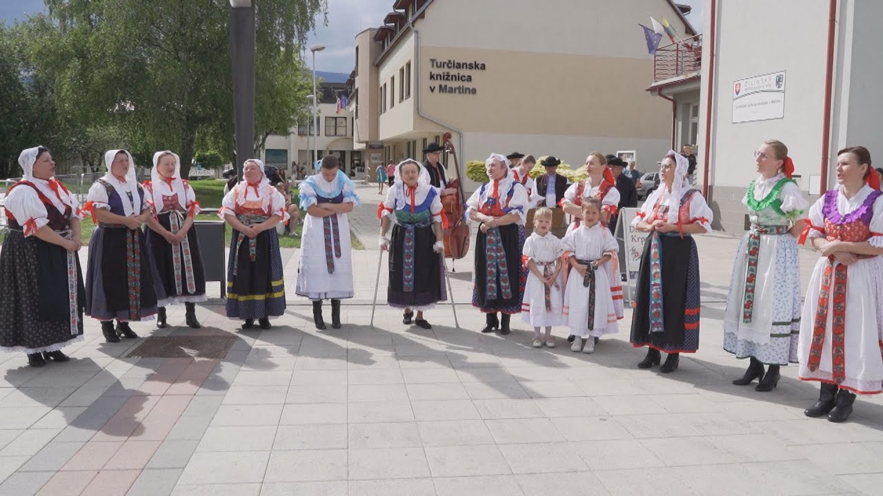 A veru mi zahraj krpeľská muzika