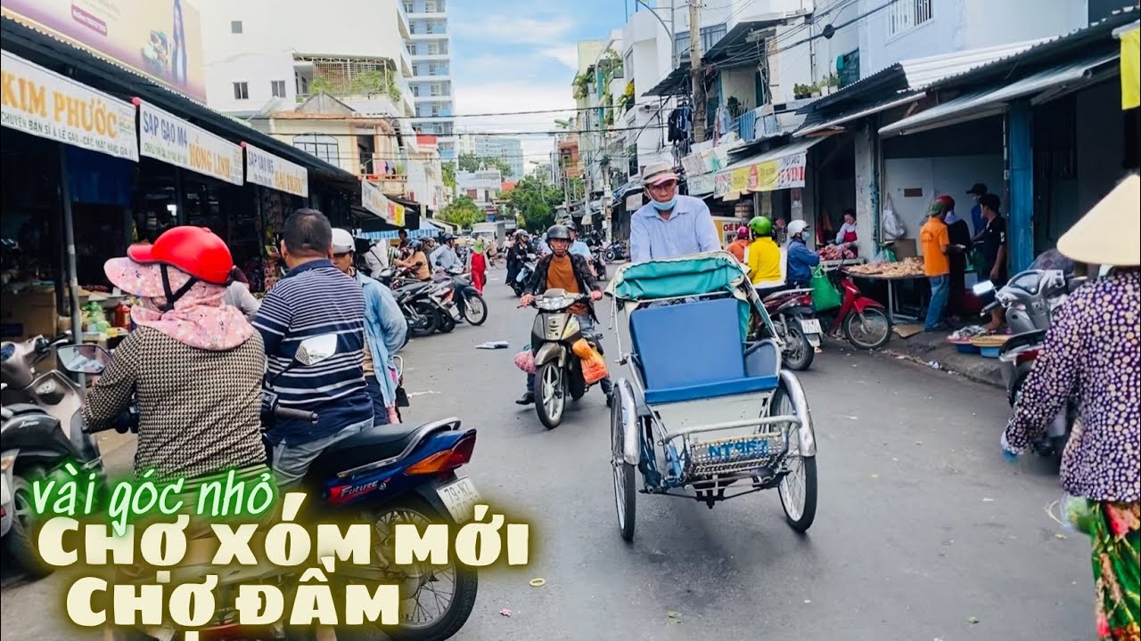 Lang Thang Vài Góc Nhỏ Khu Chợ Đầm Chợ Xóm Mới. Anh Chị Tiết Hạnh Tiếp Tục Gửi Yêu Thương Đến Bà Con