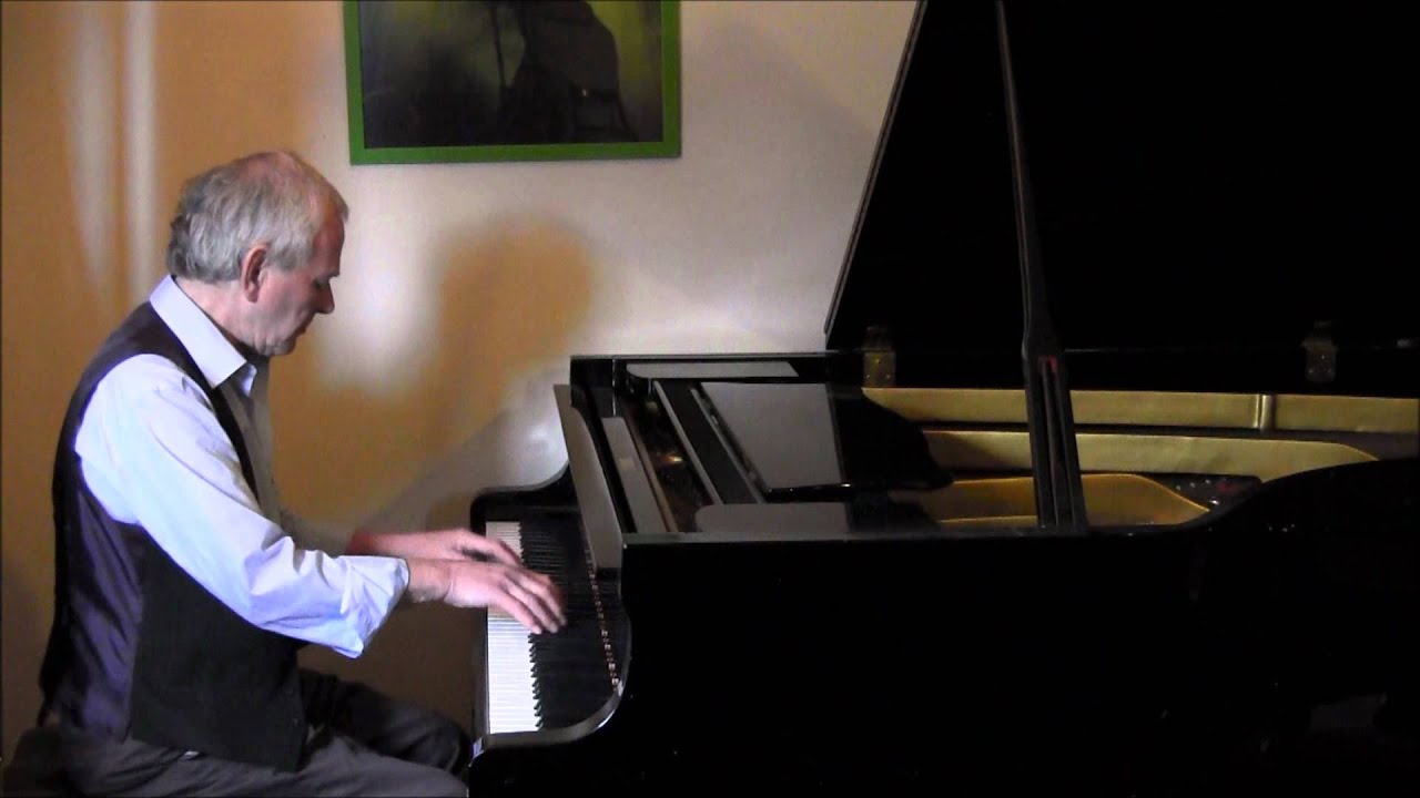 Les Ainsworth plays the Twelfth Street Rag