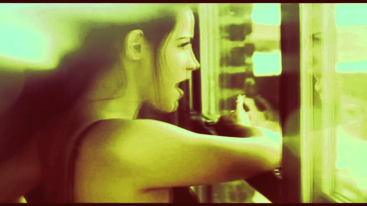 Maite Perroni - Ojos Divinos