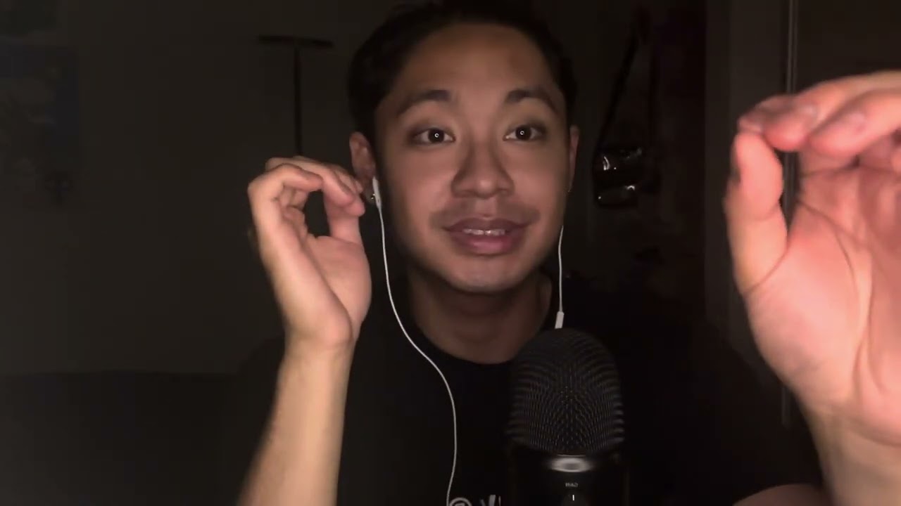ASMR Mouth Sounds (plucking, tsk tsk)