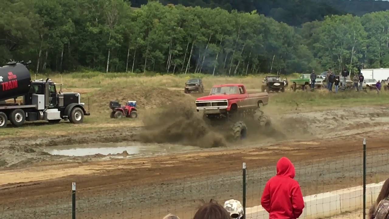 THE MUD SLUT AT CORNFIELD 500 Day #1