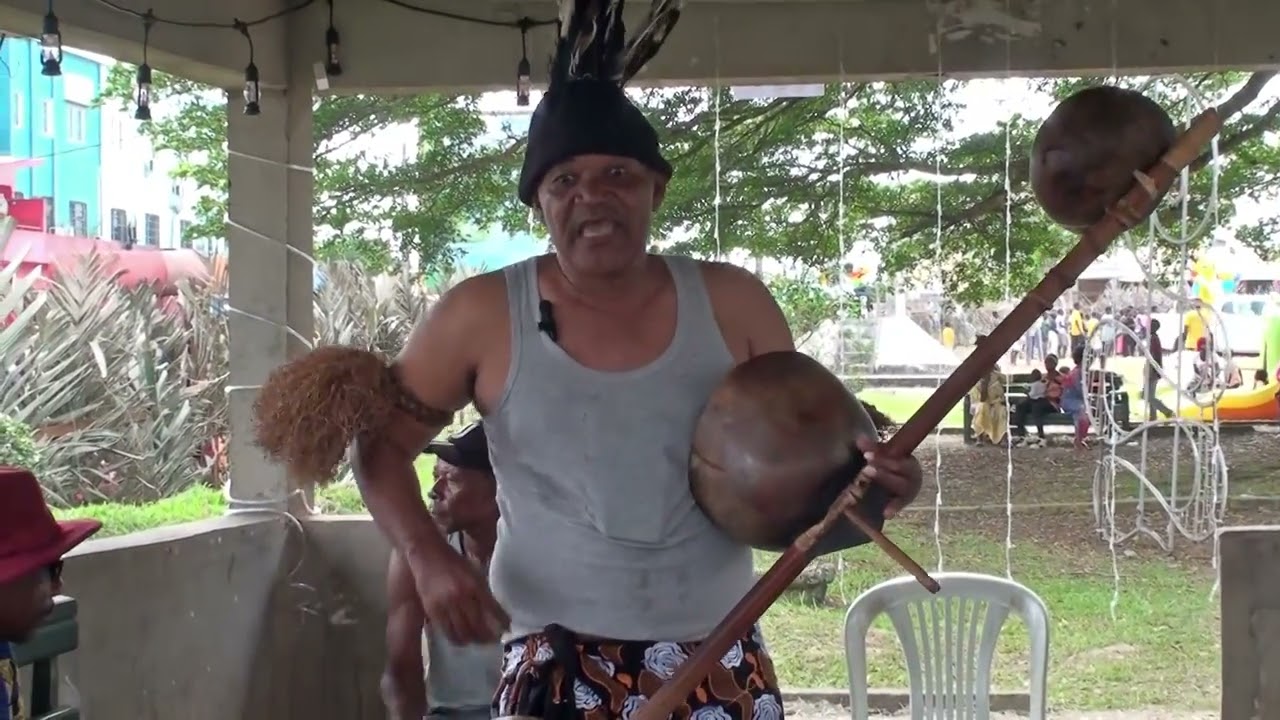 MVETT Tsira Coco Obiang Dans  Kosse ébere biyné (Clip officiel)