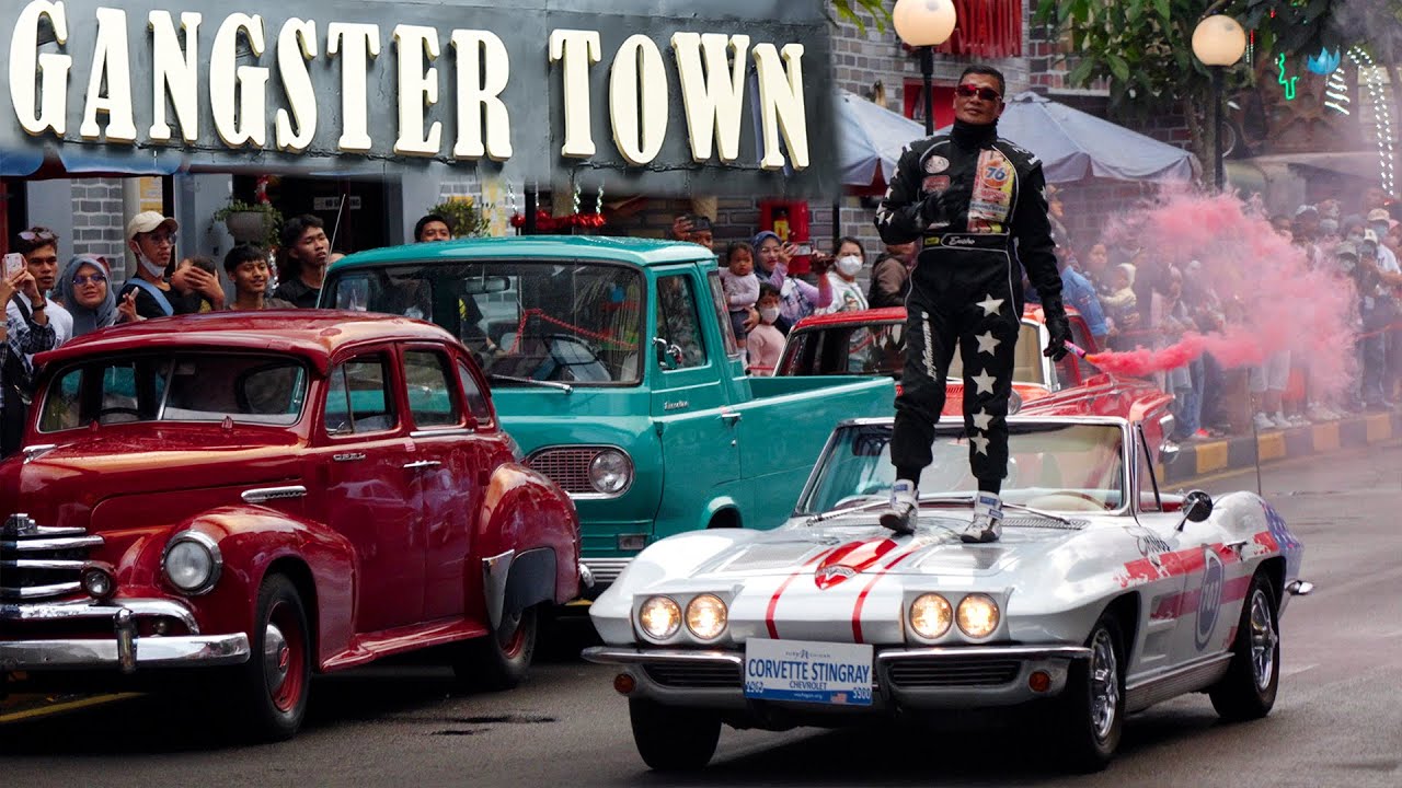 ULTIMATE Driftshow in Indonesia's GangsterTown - ANGKUT MUSEUM