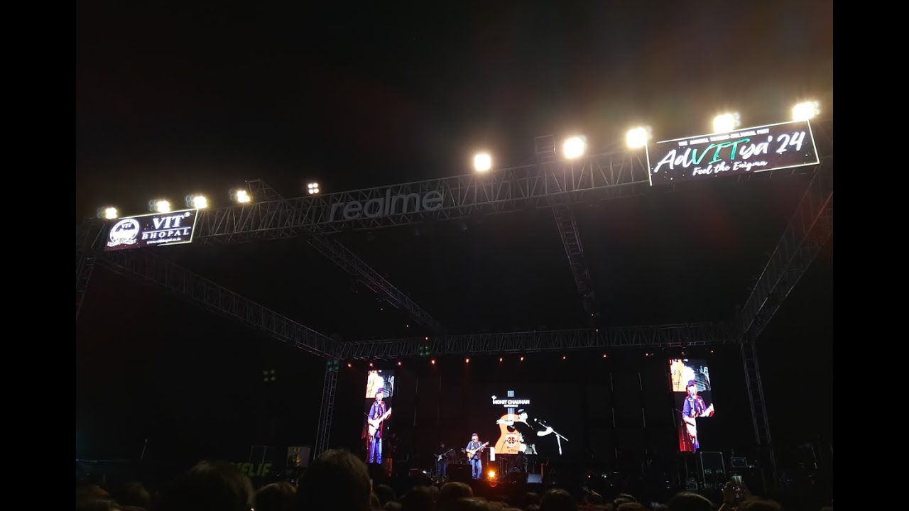 Mohit Chauhan LIVE @VIT, Bhopal music show | Feb 2024