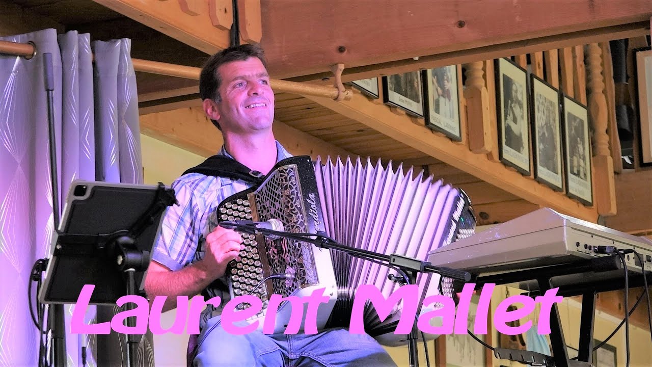 La famille MALLET à Lavastrie   et le CD de Laurent Mallet