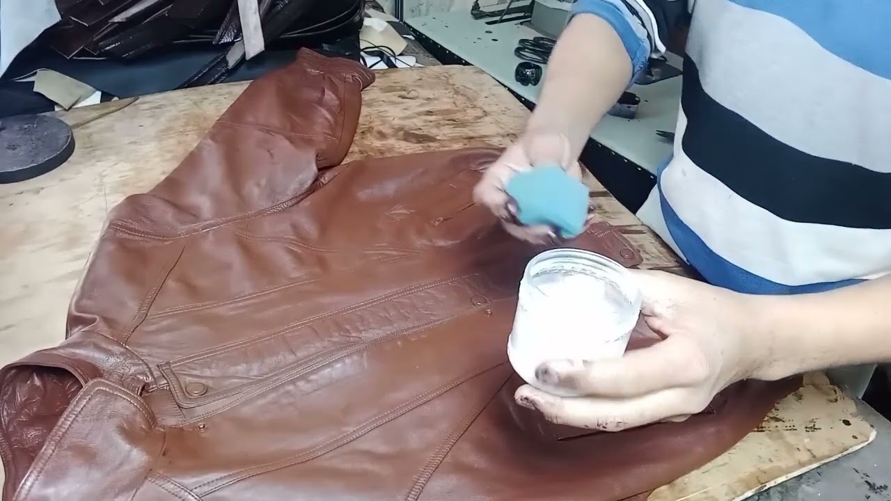 صباغة جاكيت الجلد 👍👍👍بطريقة سهلة واحترافية🧥🧥🧥🧥🧥