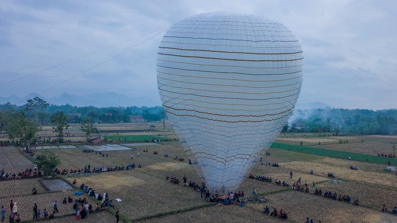 Aku Prei Imbangane Kuate Gur Ngrosok - Tradisi Balon Ponorogo Sak Nduwure Wong Wong