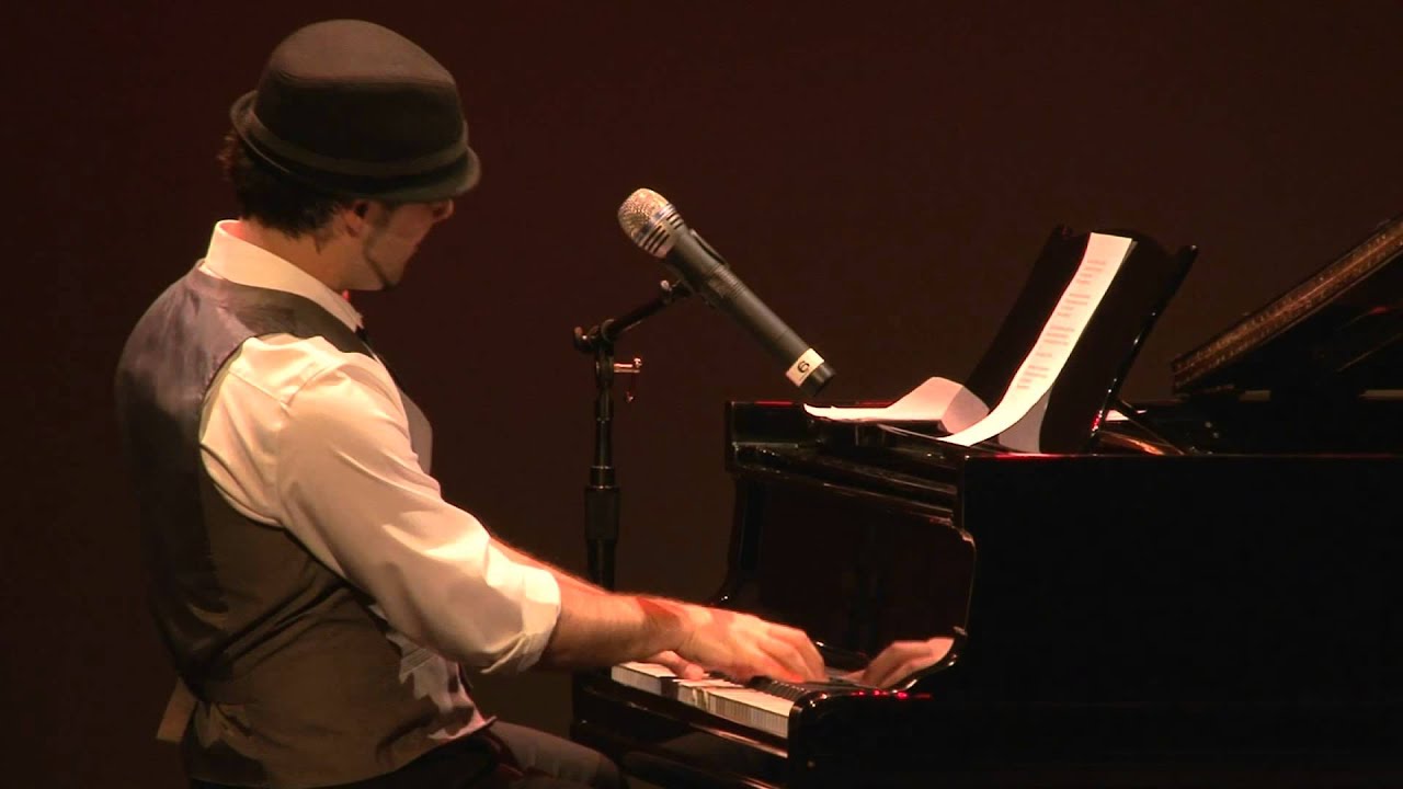 Matt Cusson performing 