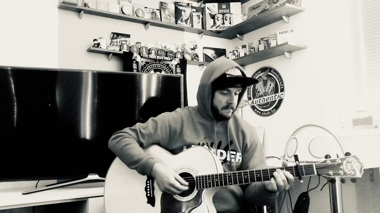 Juhász Marci:Élek abban az álomban (Nomad cover)