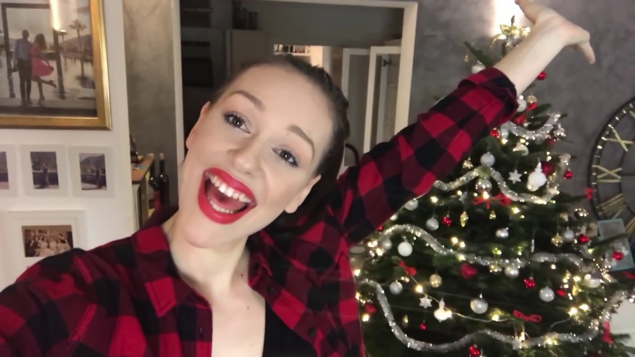 PADA PRVI SNIJEEEG I KITIMO JELKU | VLOGMAS 12