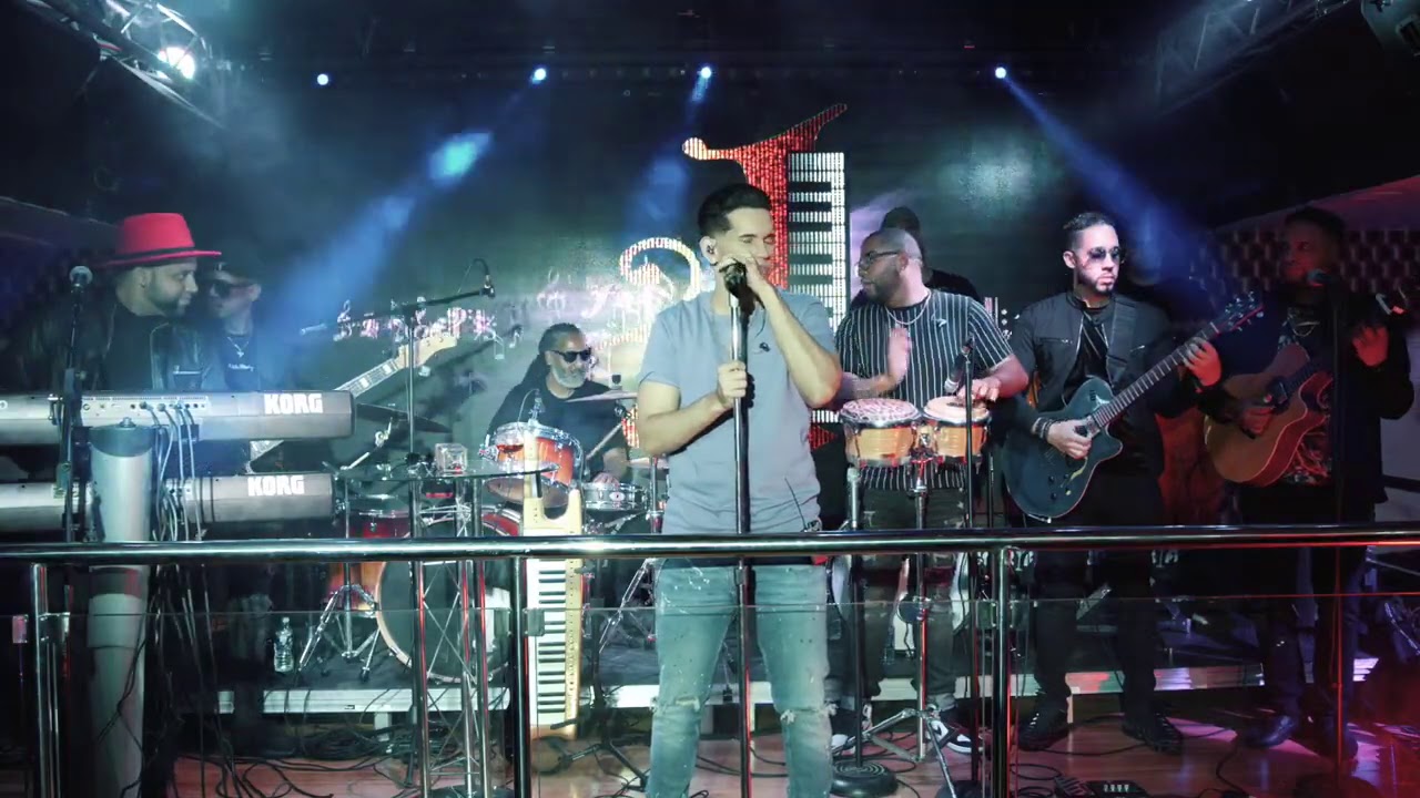 Joel Insuperable - Popurri de Bachata #2 (EN VIVO)