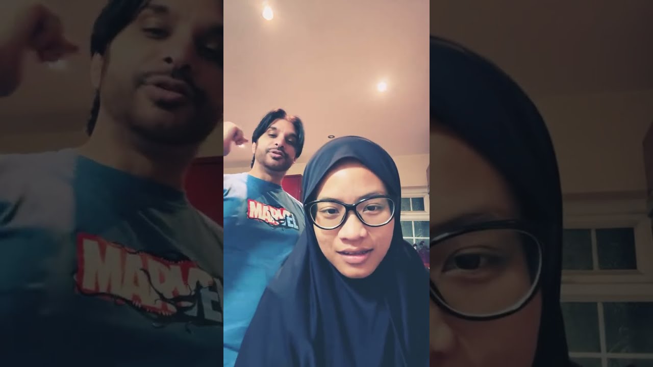 Nura di Inggris is live makan malam