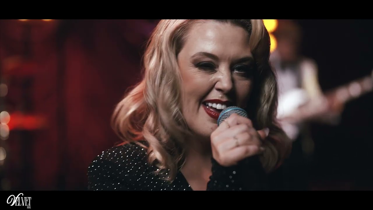 RAYE – Where Is My Husband (Live Cover) | Luxury Wedding Band Velvet Soul