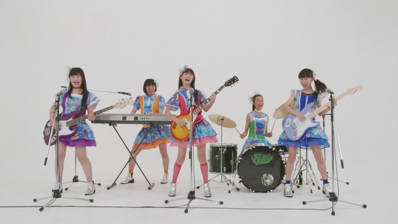 FLY HIGH / YENA☆(music video)