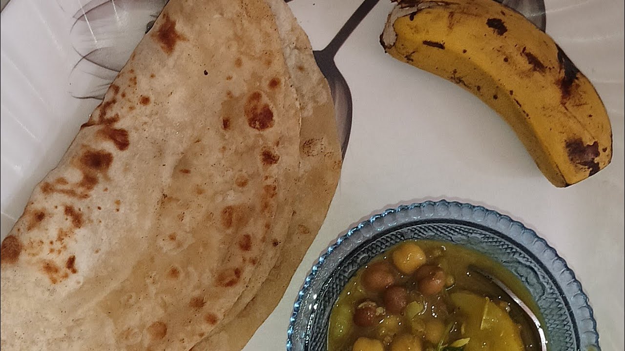 আজি ৰাতিপুৱাৰ ভাগতে আহিলে নহয়//গৰম গৰম বনোৱা আৰু খোৱাৰ হে কথা দেই//আৰু লগতে মোৰ প্ৰিয় খাদ্য//