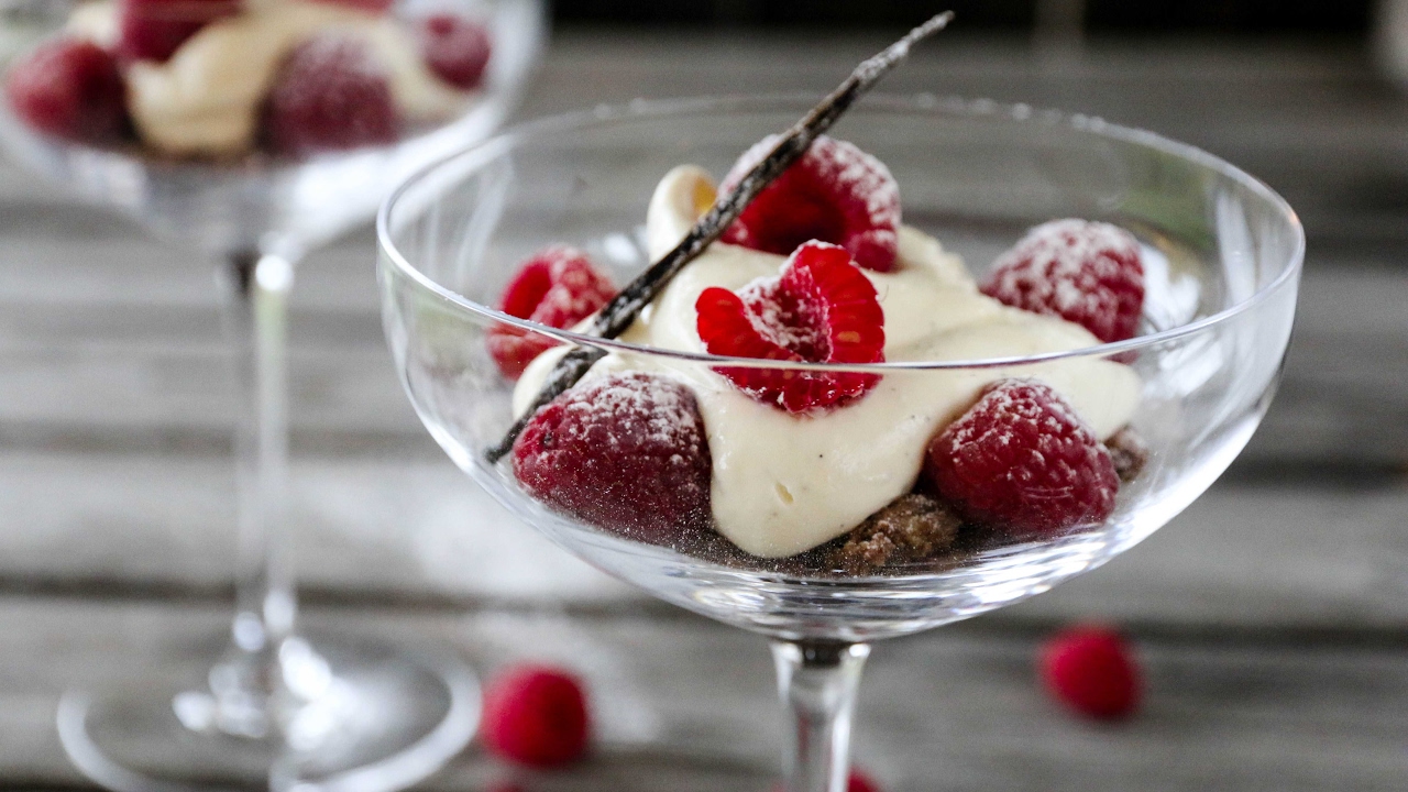 Ostekake p&aring; glass | Trines Mat