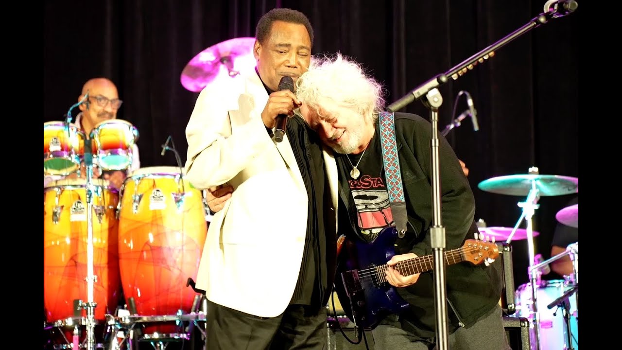 George Benson and Steve Lukather performing in concert in Phoenix January 2025
