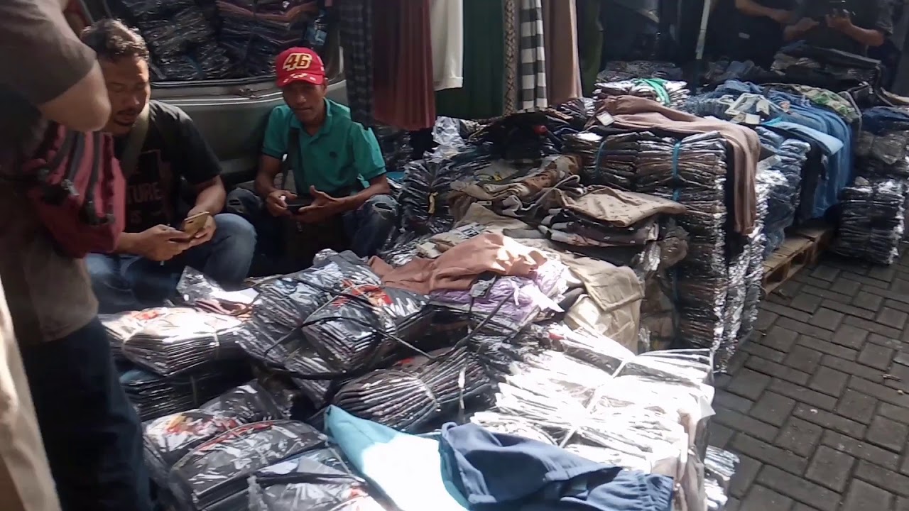 Seputar pasar Klewer _ pusat grosiran