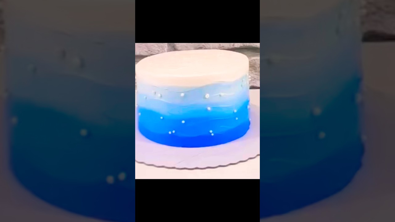 “Smash the cake steal the show” 