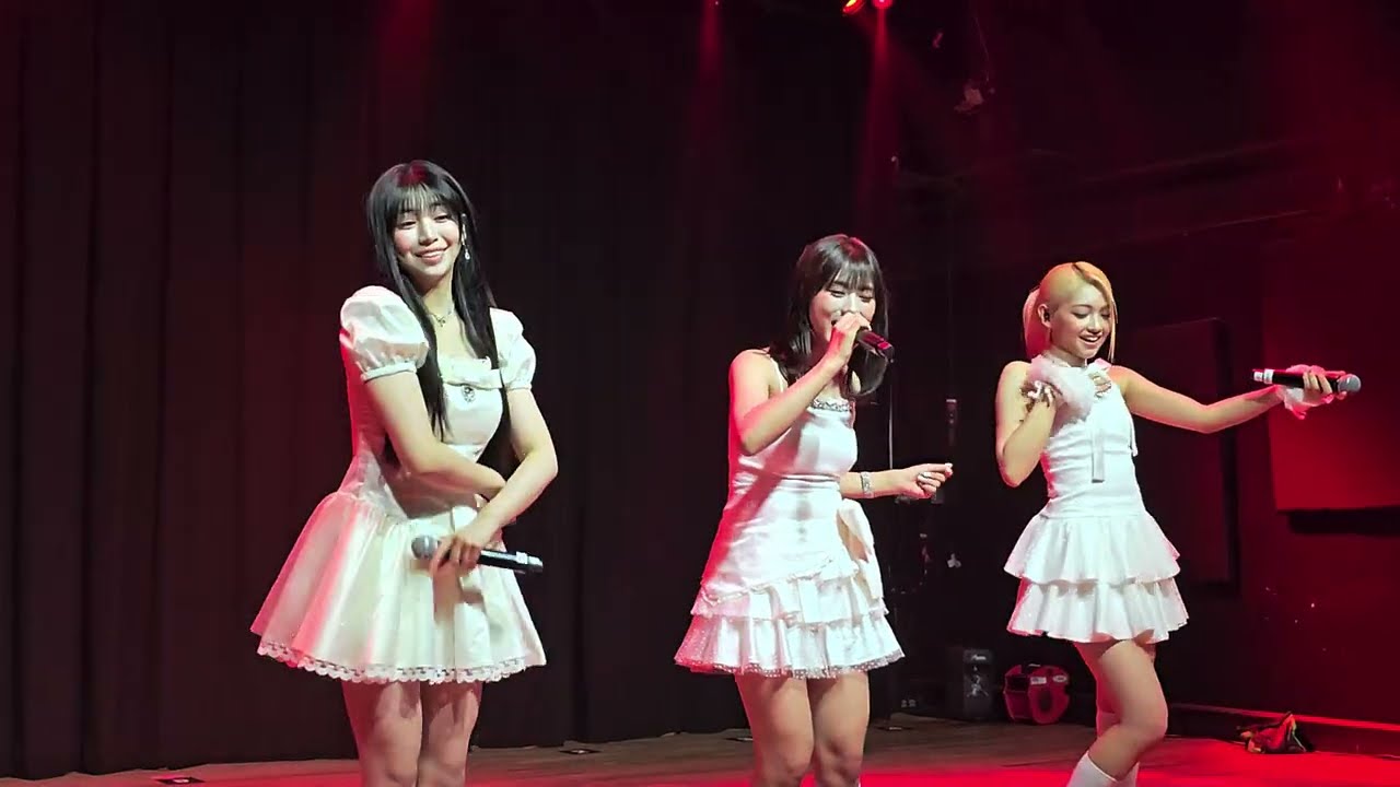 Unis-Hyeonju, Nana, & Gehlee unit stage | Atlanta 26-2-4