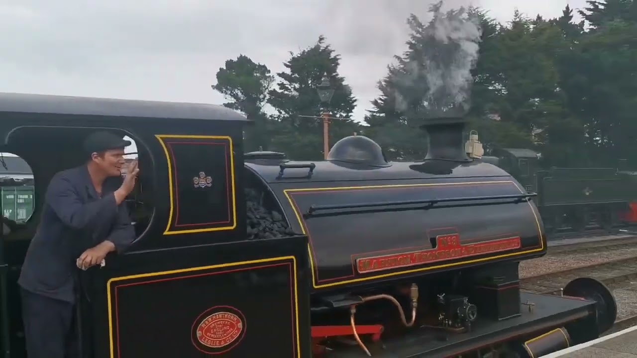 GWR 6959 CLASS STEAM TRIAN LOCOMOTIVE NO. 6960 = RAVENINGHAM HALL!!