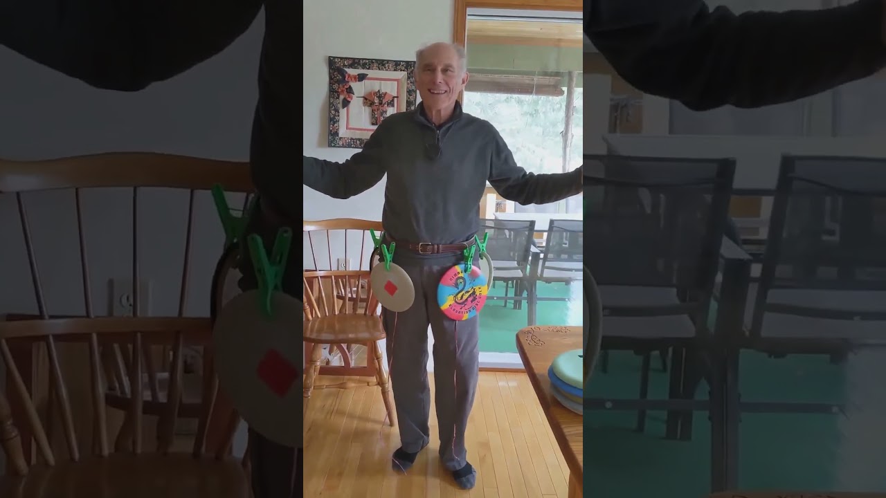 Mr Gadget belt disc golf disc clip 