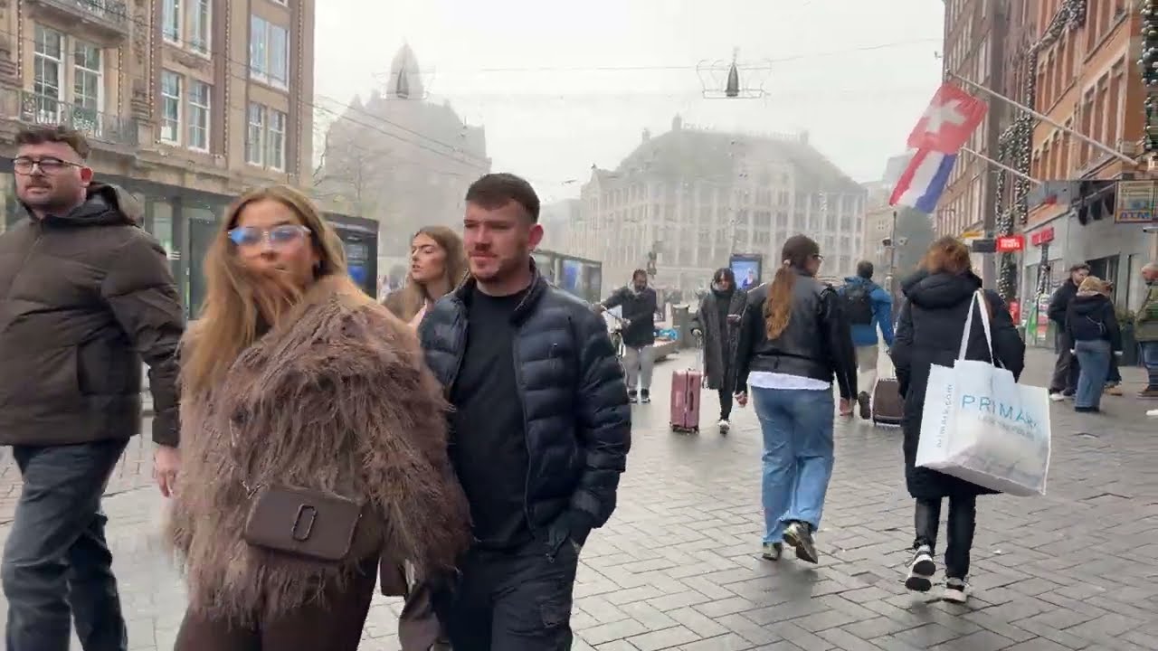  Amsterdam City Walk | Canals, Bicycles & Historic Streets