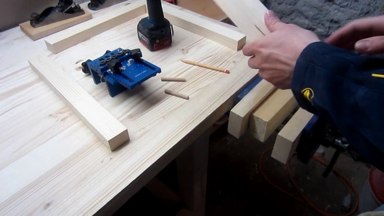 02 - Dowelling Jig Instructions - Making a Simple Frame