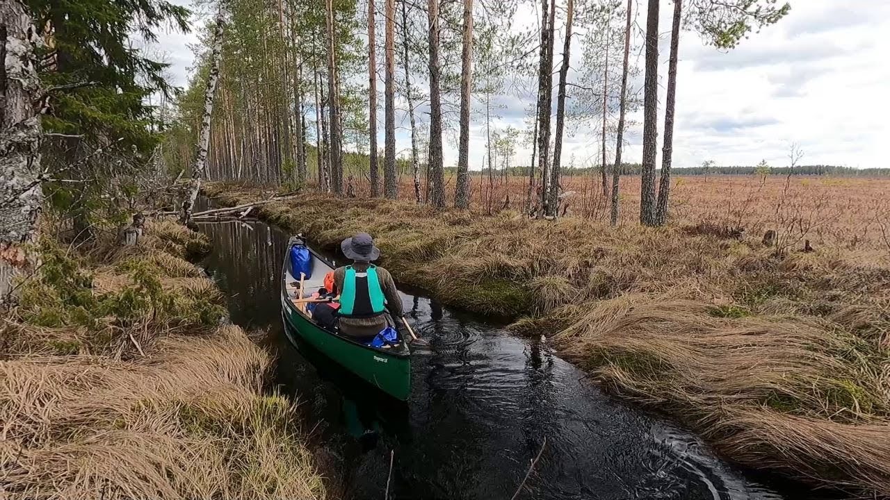 Springtime paddling trip at lake Kankaisenjärvi in Finland