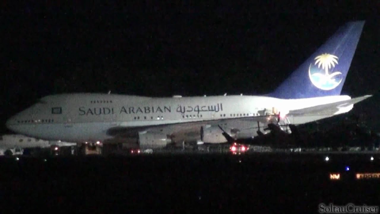 Saudi Arabian Royal Flight Boeing 747SP at Berlin Tegel Airport (full HD)