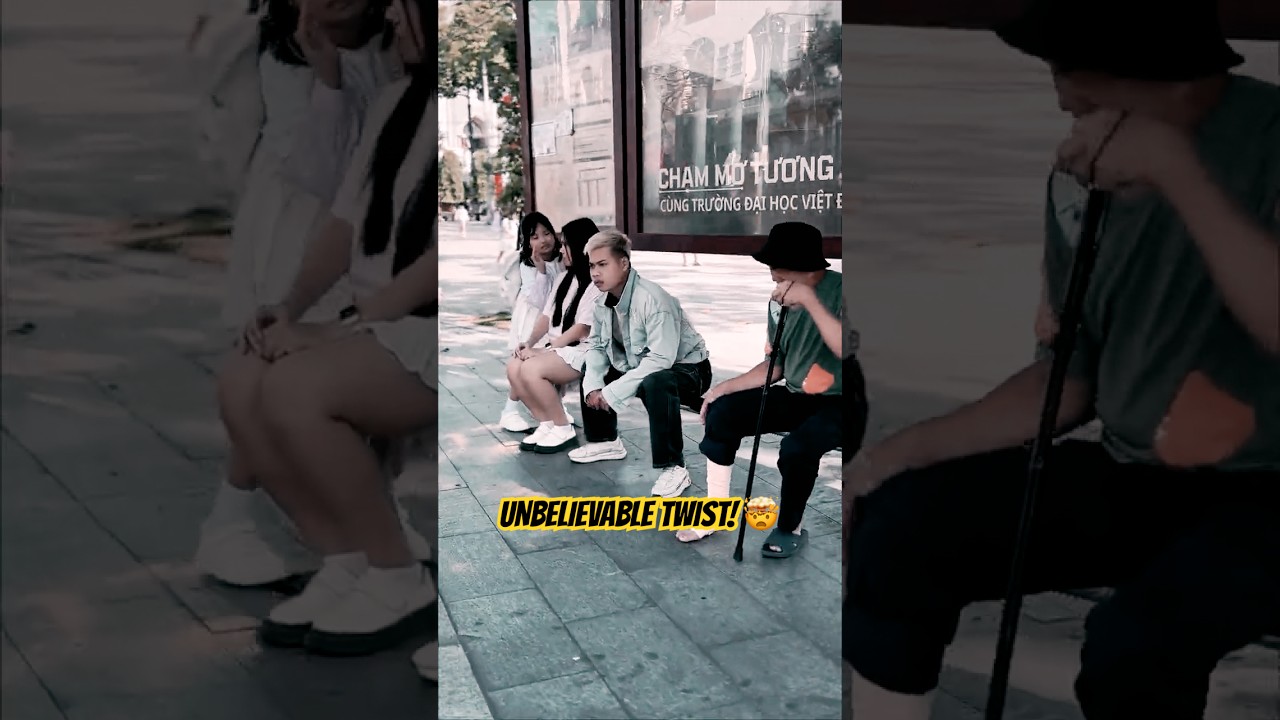 WH | Wait For The End! 🤯 Bus Stop Surprise[WHITE HERO] #whitehero #GoodDeeds #shorts #trending