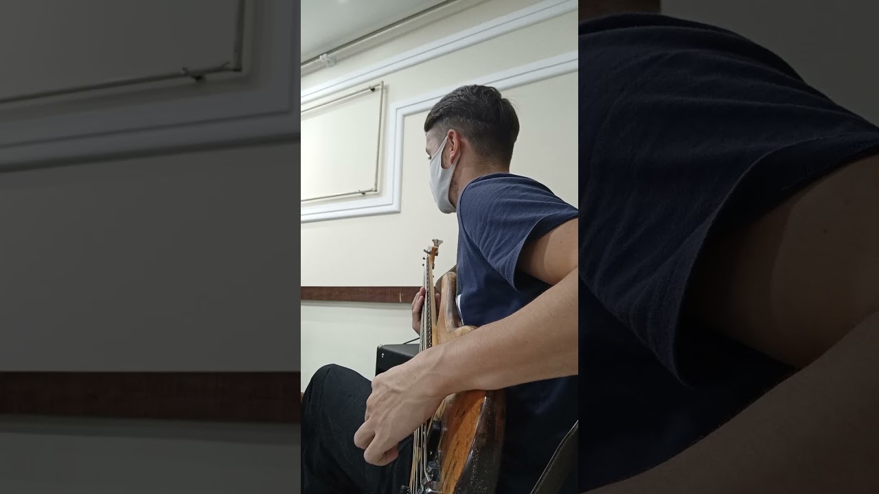 Jo&atilde;o Viu - Cover Bass Tiago Berto