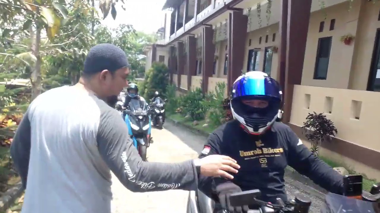 Pesantren Aladzievie milik USB