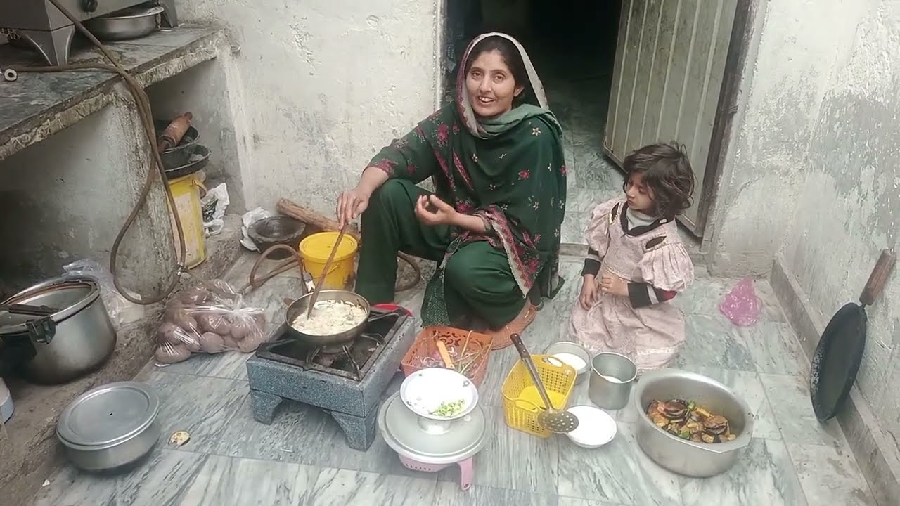 Pahle Roze Ki Pahli Traditional Village Sheri | Benghin Ka Afghani Saluan|By      Sama Village Vlogs