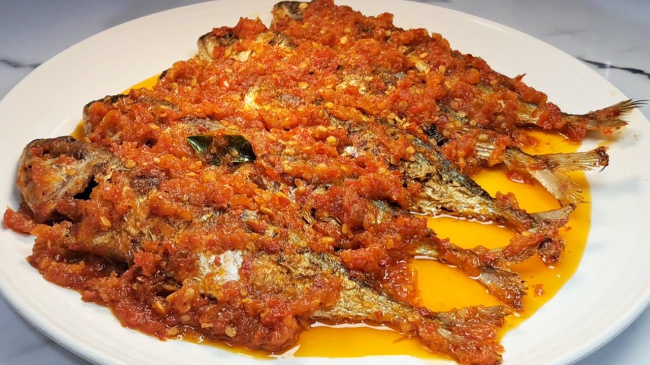 JANGAN DIGORENG BIASA, IKAN KEMBUNG BALADO INI PEDAS GURIH ENAK BANGET | BALADO IKAN