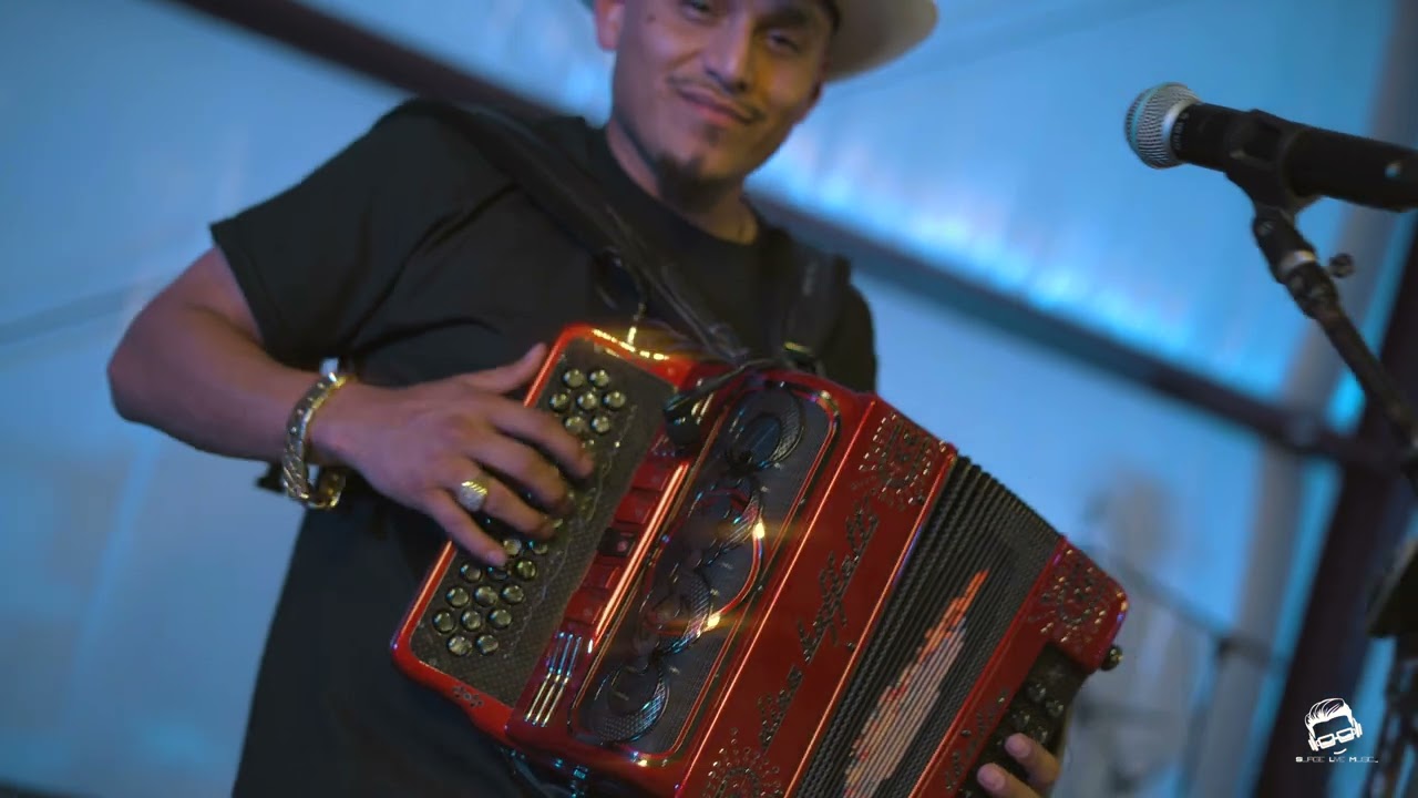 Ultima Hora x LA Rutina 
