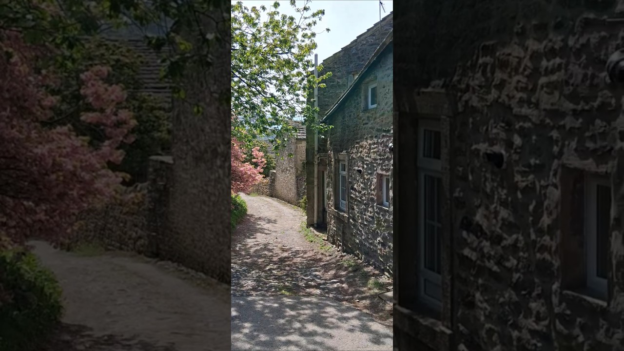 ' WATER STREET ' AN IDYLLIC ' SCENE IN GRASSINGTON 🌳.
