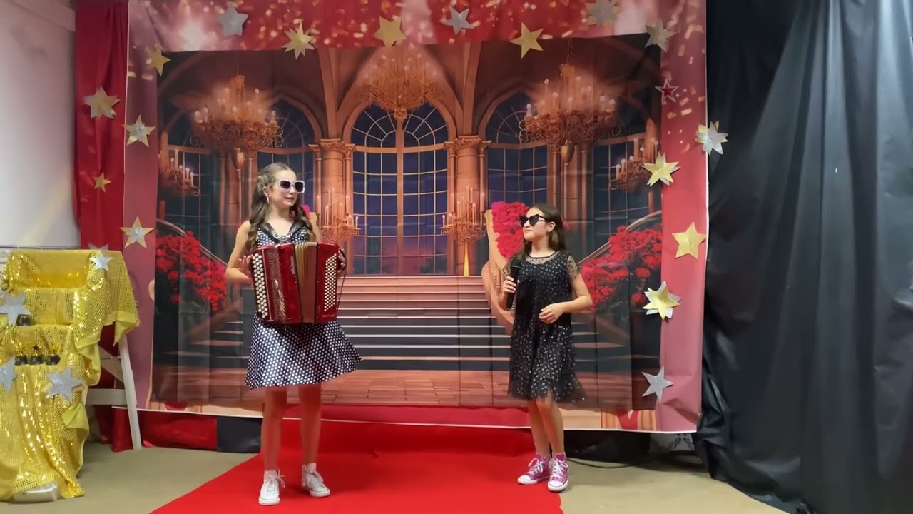 VI Gala das Estrelas- Rosinha e Barbara Tinoco- Deixou me a mala no comboio