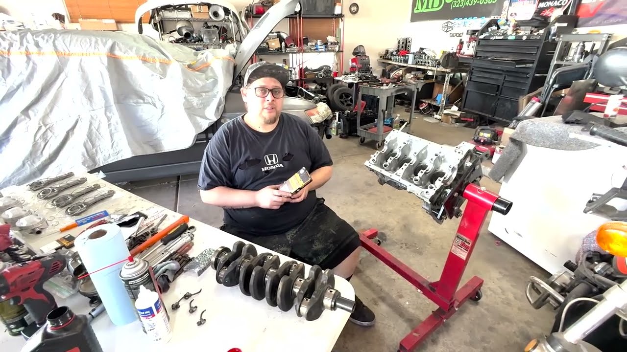Honda Civic Turbo Ek Hatchback Episode 3 K24a Prep, Pistons, and Rods install. (DIY)