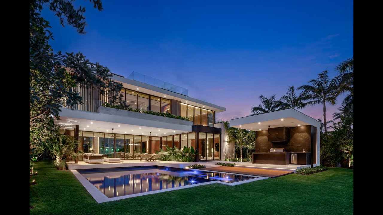 5515 Pine Tree Drive | Miami Beach, Florida 33140