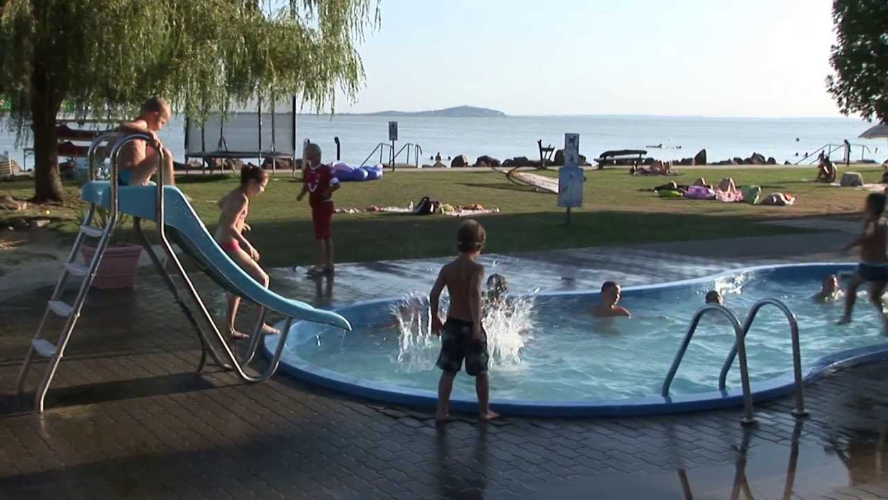 Balatontourist Napfény Kemping Révfülöp