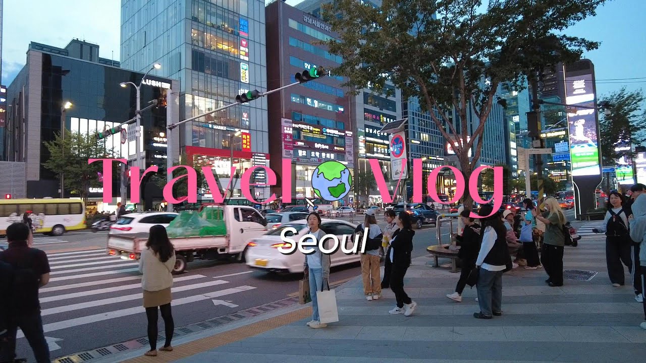 VLOG KOREA #2 : Exploring Seoul for food : Mom's Touch, Sushi, Ikseon, Myeongdong...