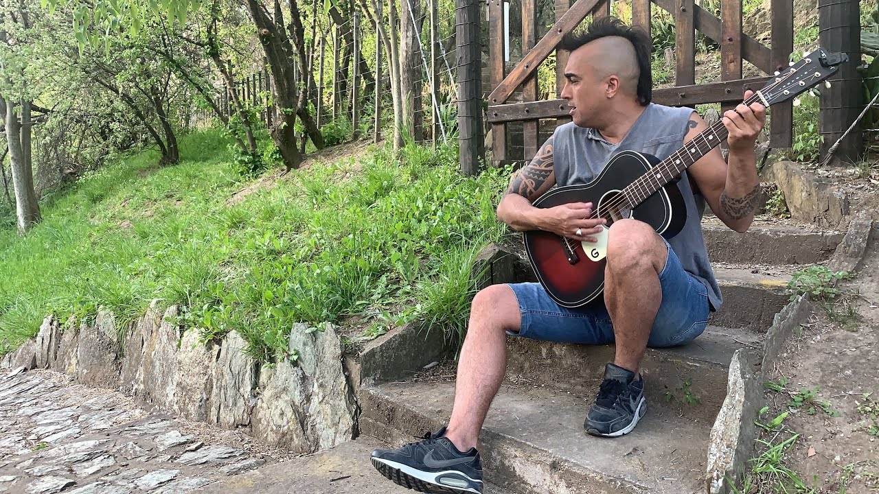 Rodrigo Alvarez - La raíz / Alma simple (en Sierra de la ventana, Octubre 2021)