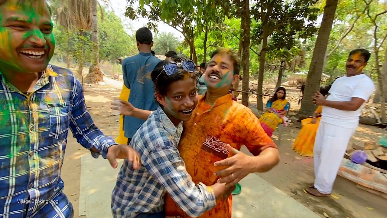 Famous Bengali Holi Celebration 2021 | How we enjoy this holi festival with our total family