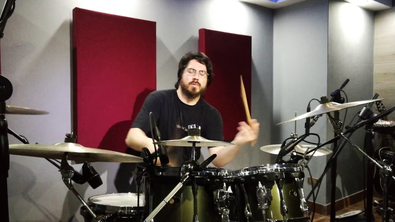 Groove Essentials 2.0: Groove 97 - Performance: Alonso Solano.