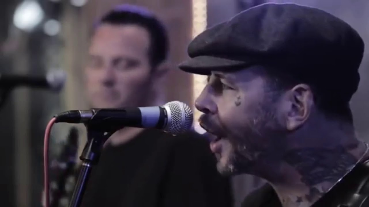 Social distortion Reach For The Sky Live akustik version with terjemahan lirik