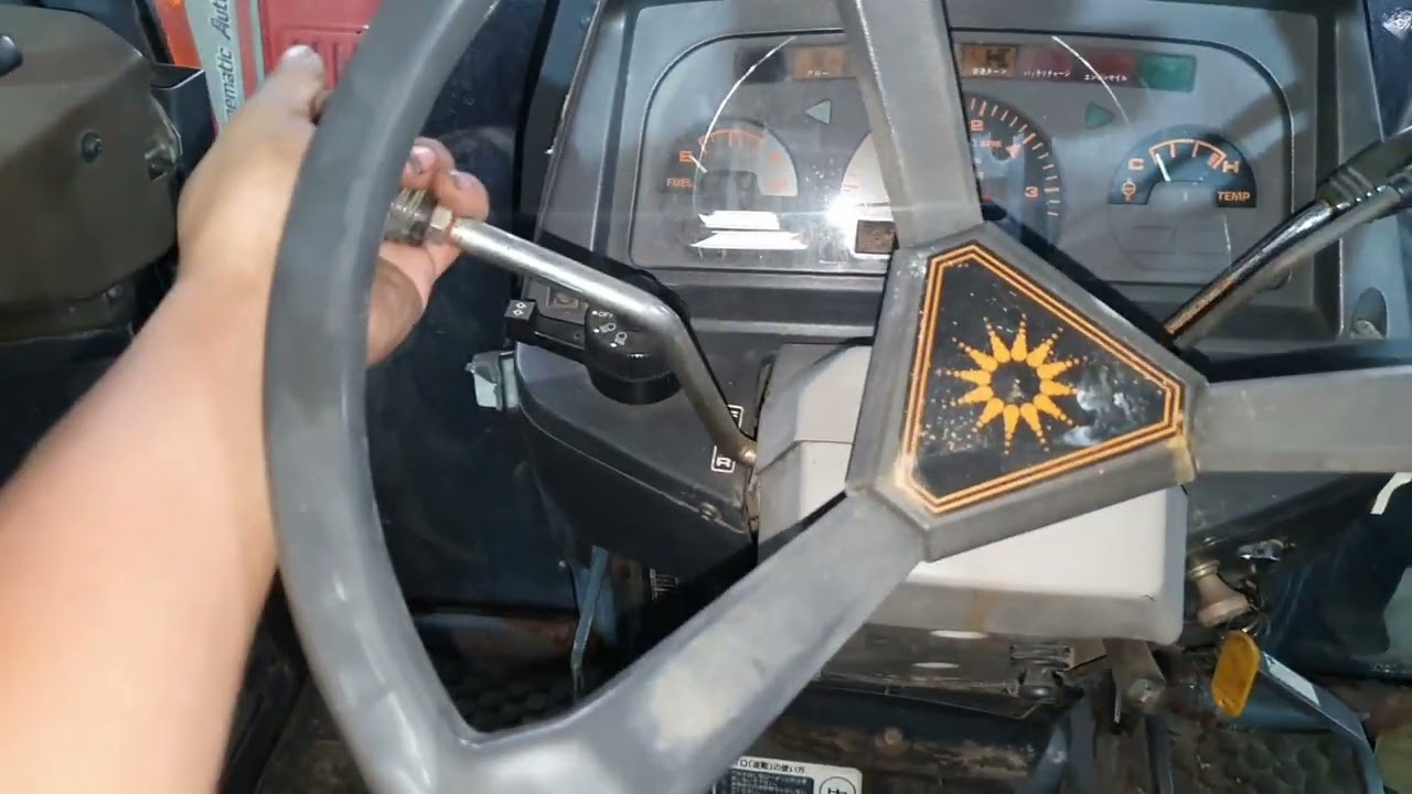 Máy cày Kubota GL 53 cabin máy lạnh giá LH 0978207898 | Máy cày nhật bản