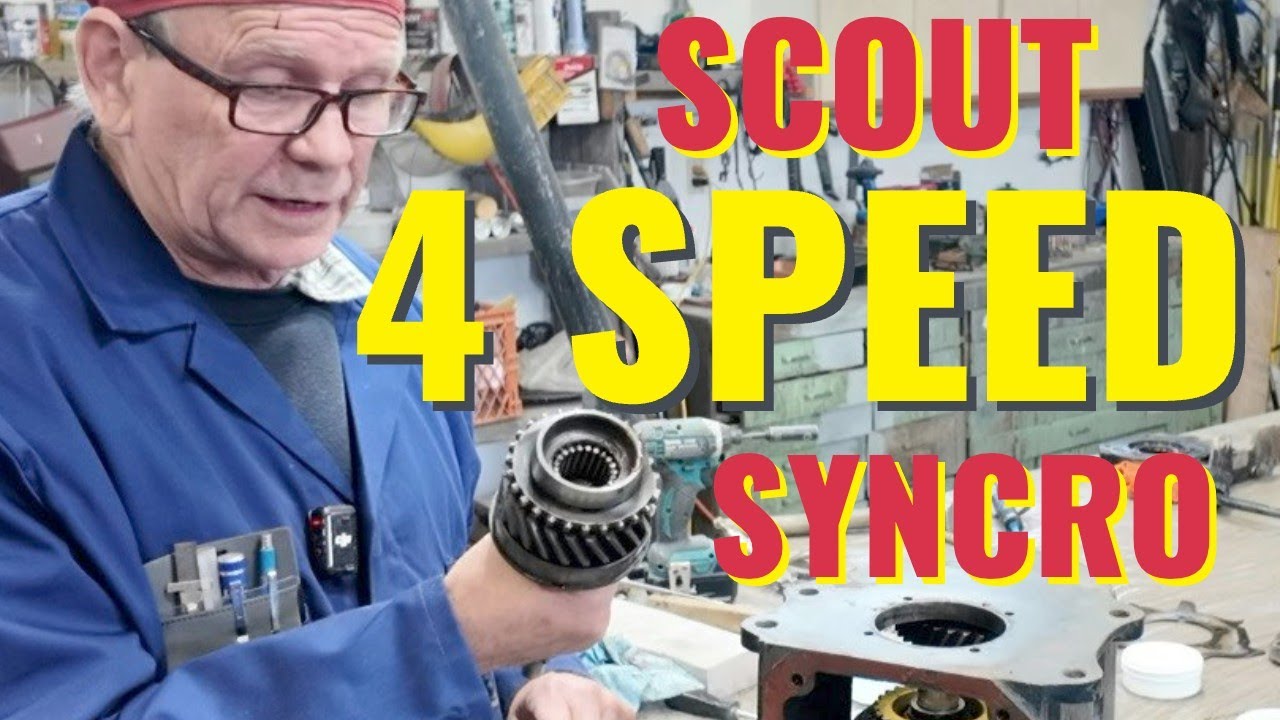 Осмотр и замена уплотнений трансмиссии IH Scout 800. Реставрация IH Scout в Юконе.
