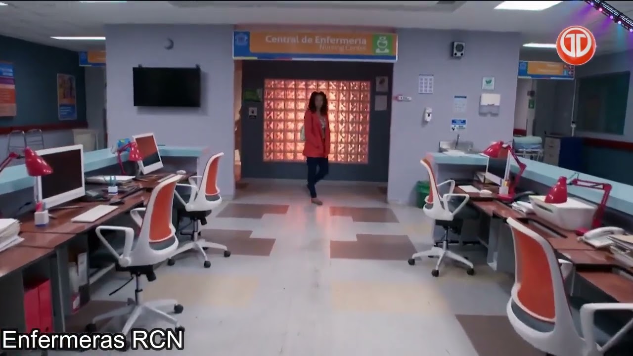 ENFERMERAS - EL SANTA ROSA SE CIERRA - &Aacute;LEX